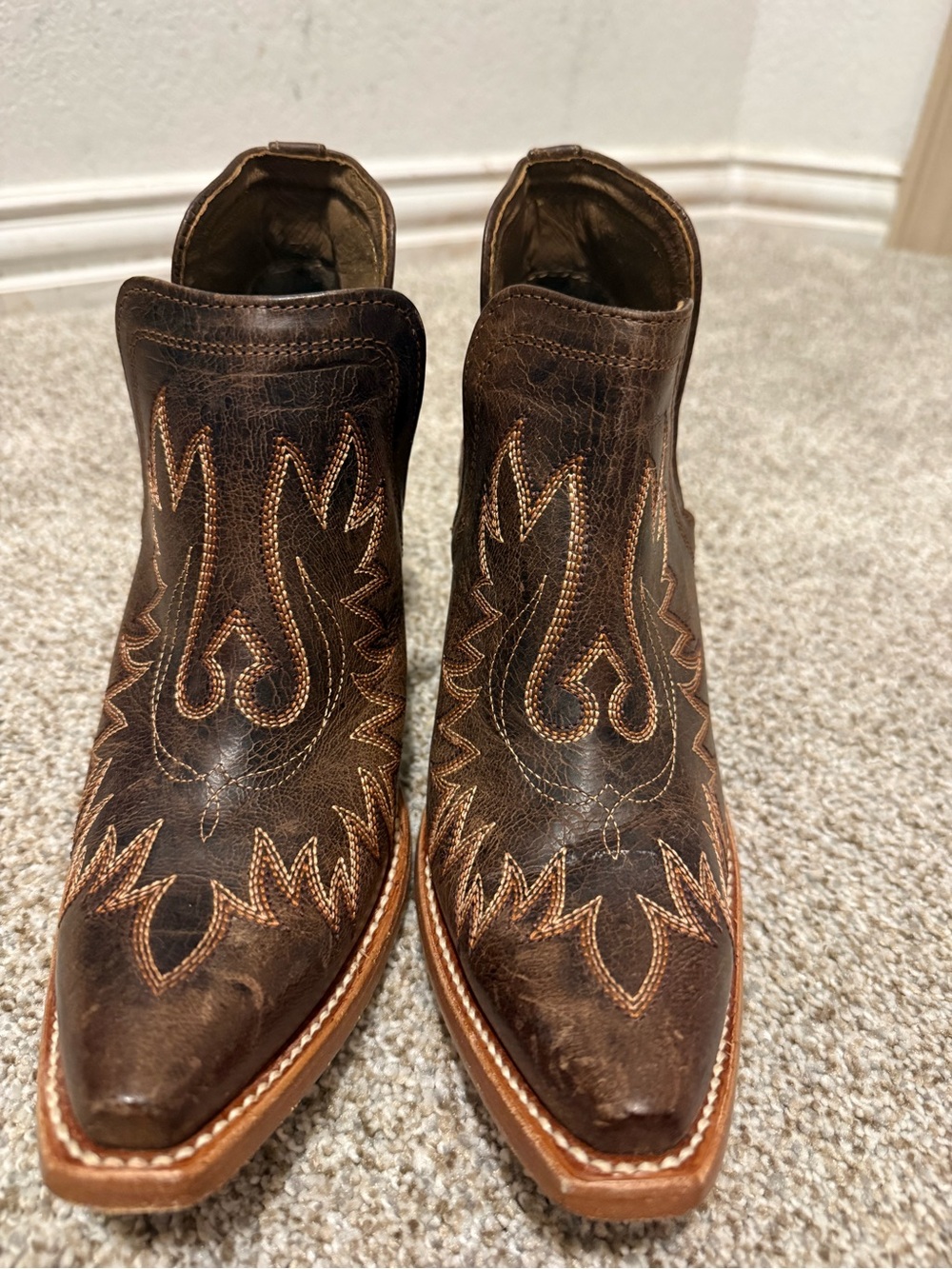 Ariat Brown Leather Western Ankle Booties with Contrast Stitching